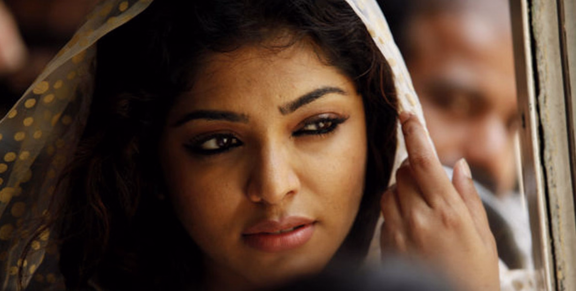 സമൂഹത്തെ വഴി തെറ്റിക്കാന്‍ നോക്കുന്നു; റിമയുടെ ഫോട്ടോഷൂട്ടിനു നേരേ സൈബര്‍ ആക്രമണം